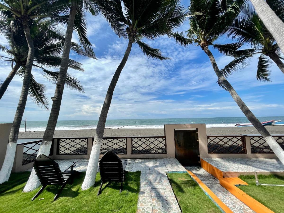 Johnnys Place Hotel Monterrico Ngoại thất bức ảnh