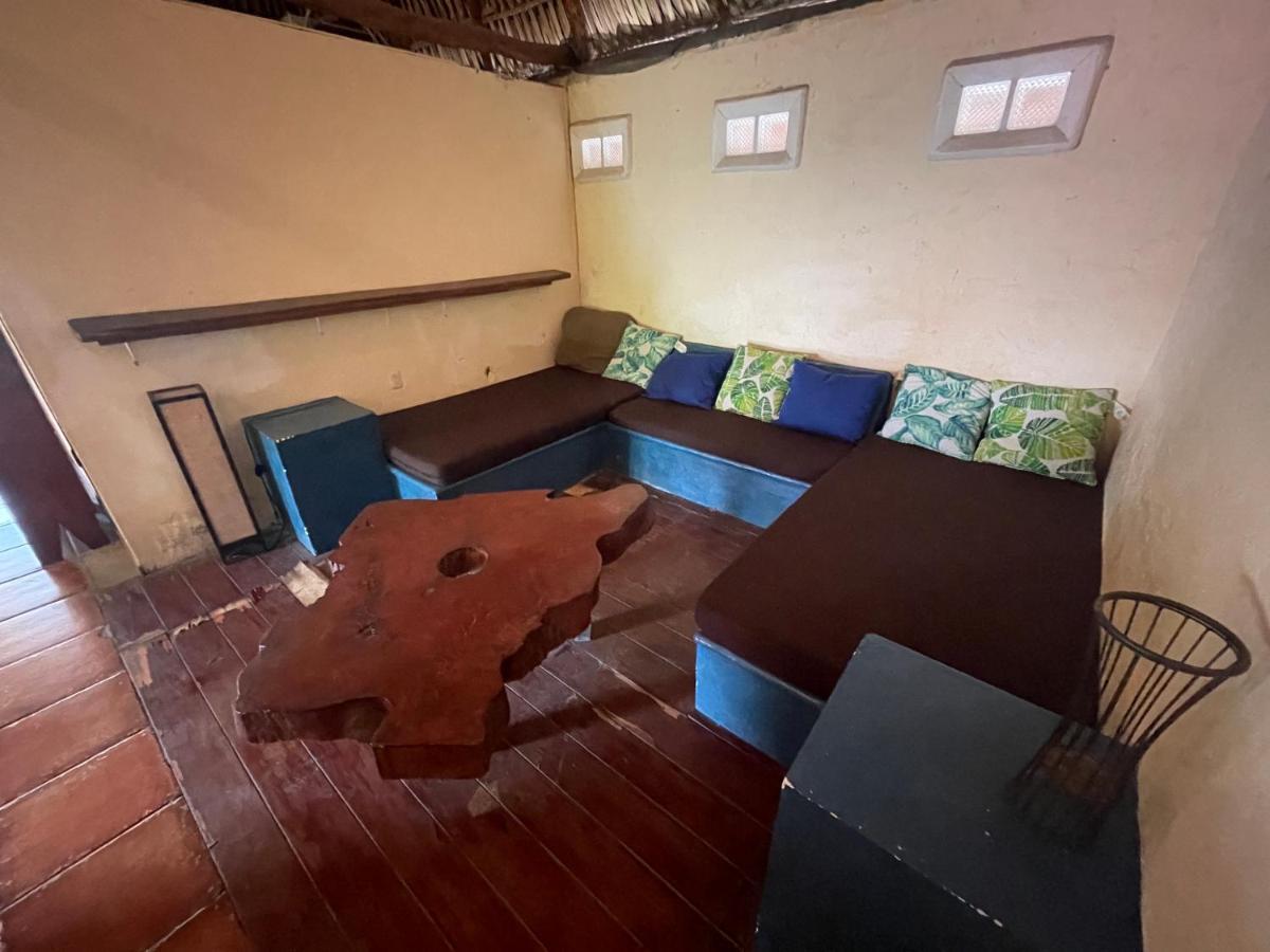 Johnnys Place Hotel Monterrico Ngoại thất bức ảnh