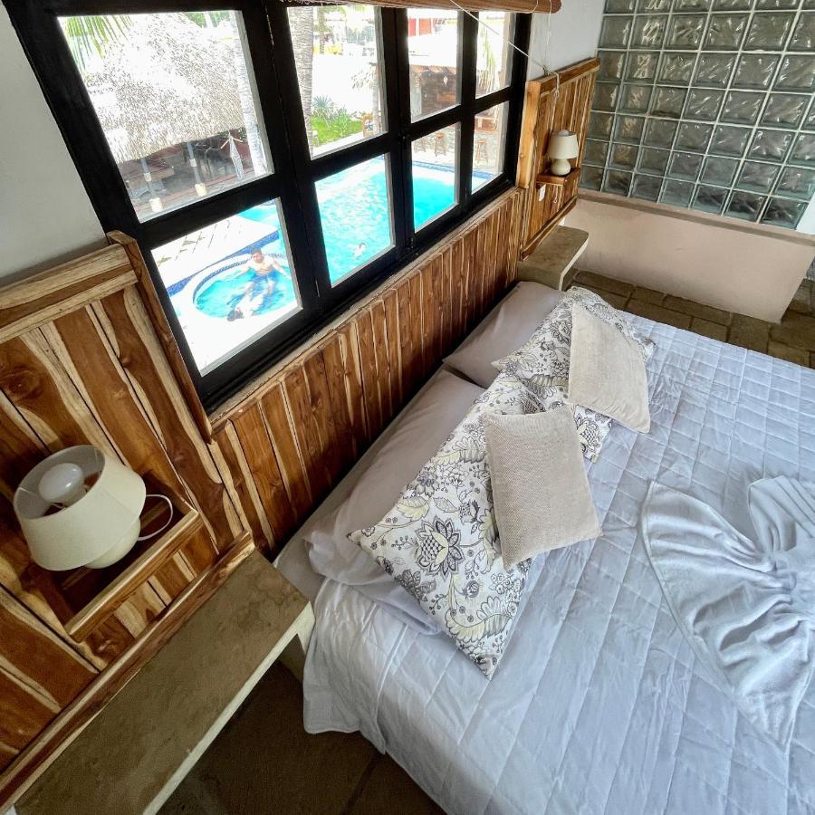 Johnnys Place Hotel Monterrico Ngoại thất bức ảnh