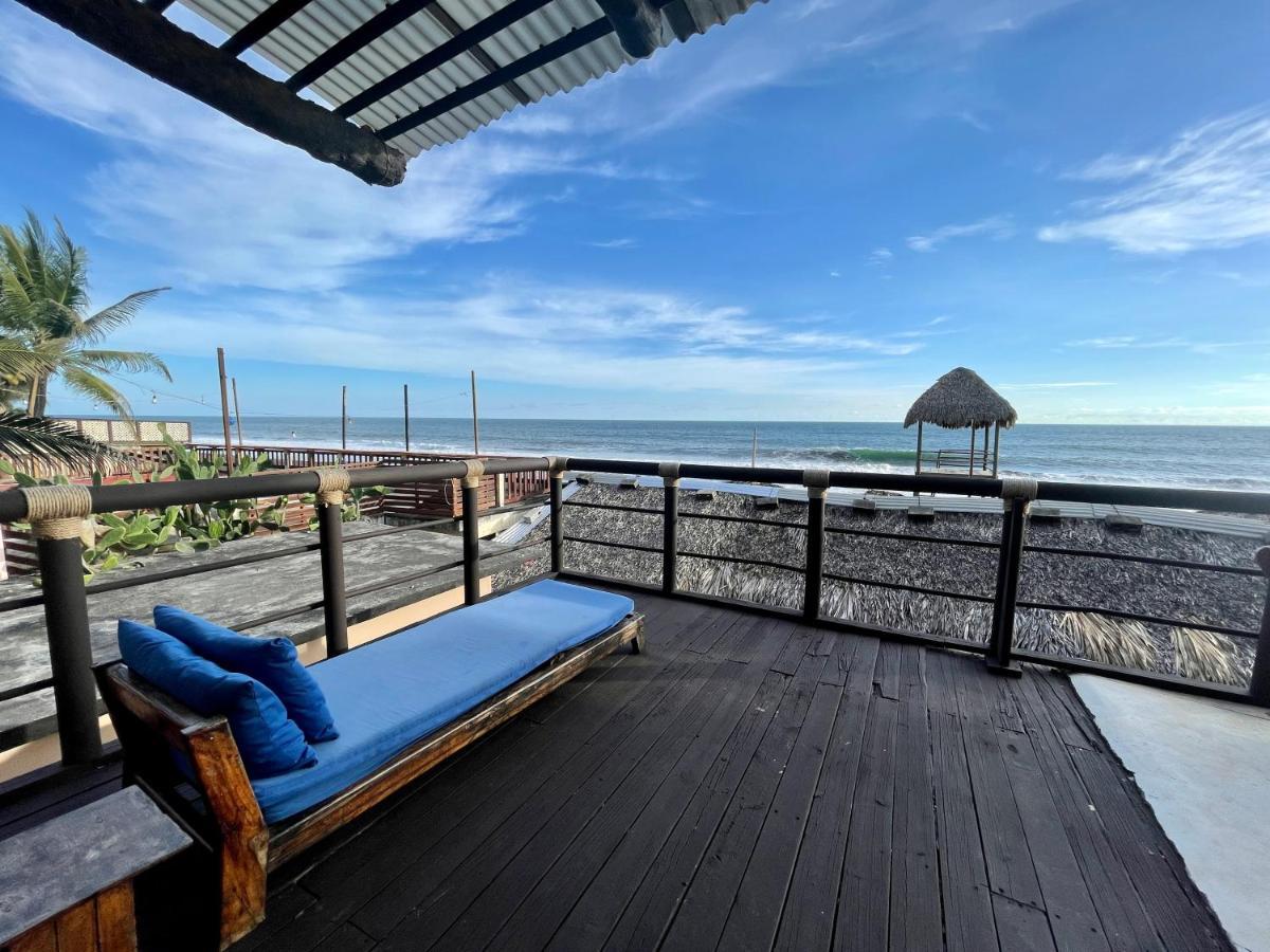 Johnnys Place Hotel Monterrico Ngoại thất bức ảnh
